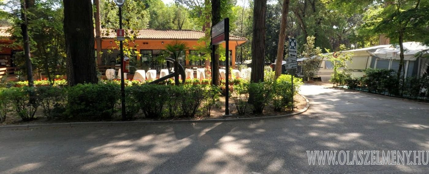 Olaszország lakókocsival Mare e Pineta kemping